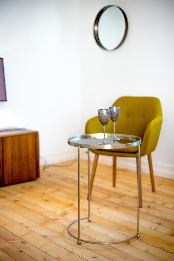 Tilia Apartments Uster Luaran gambar